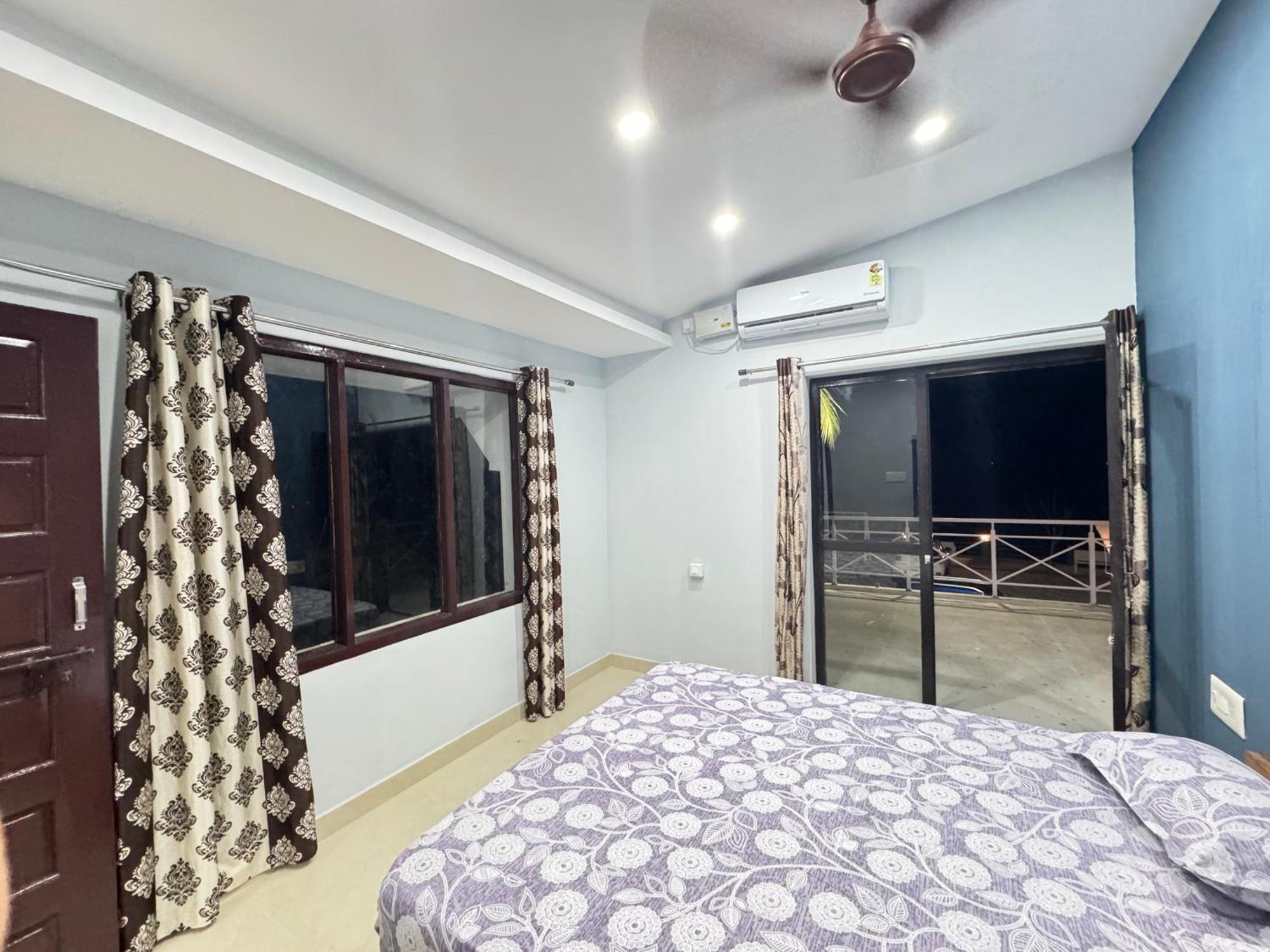 The Backwater Homestay อูดุปปี ภายนอก รูปภาพ